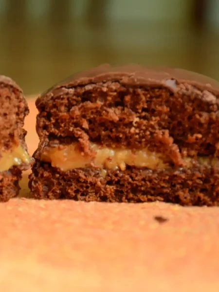 Pão de Mel Recheado