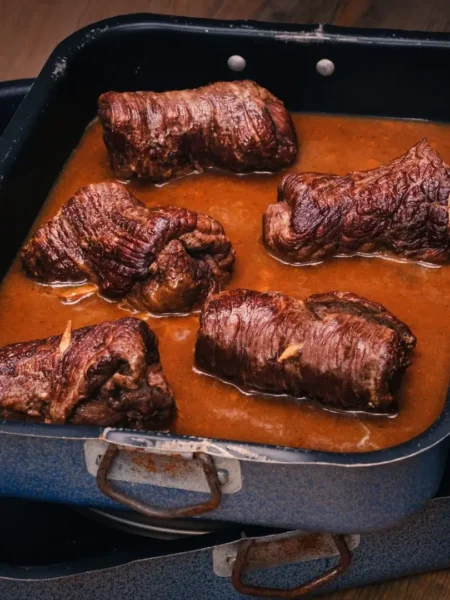 Rocambole de Carne Moída